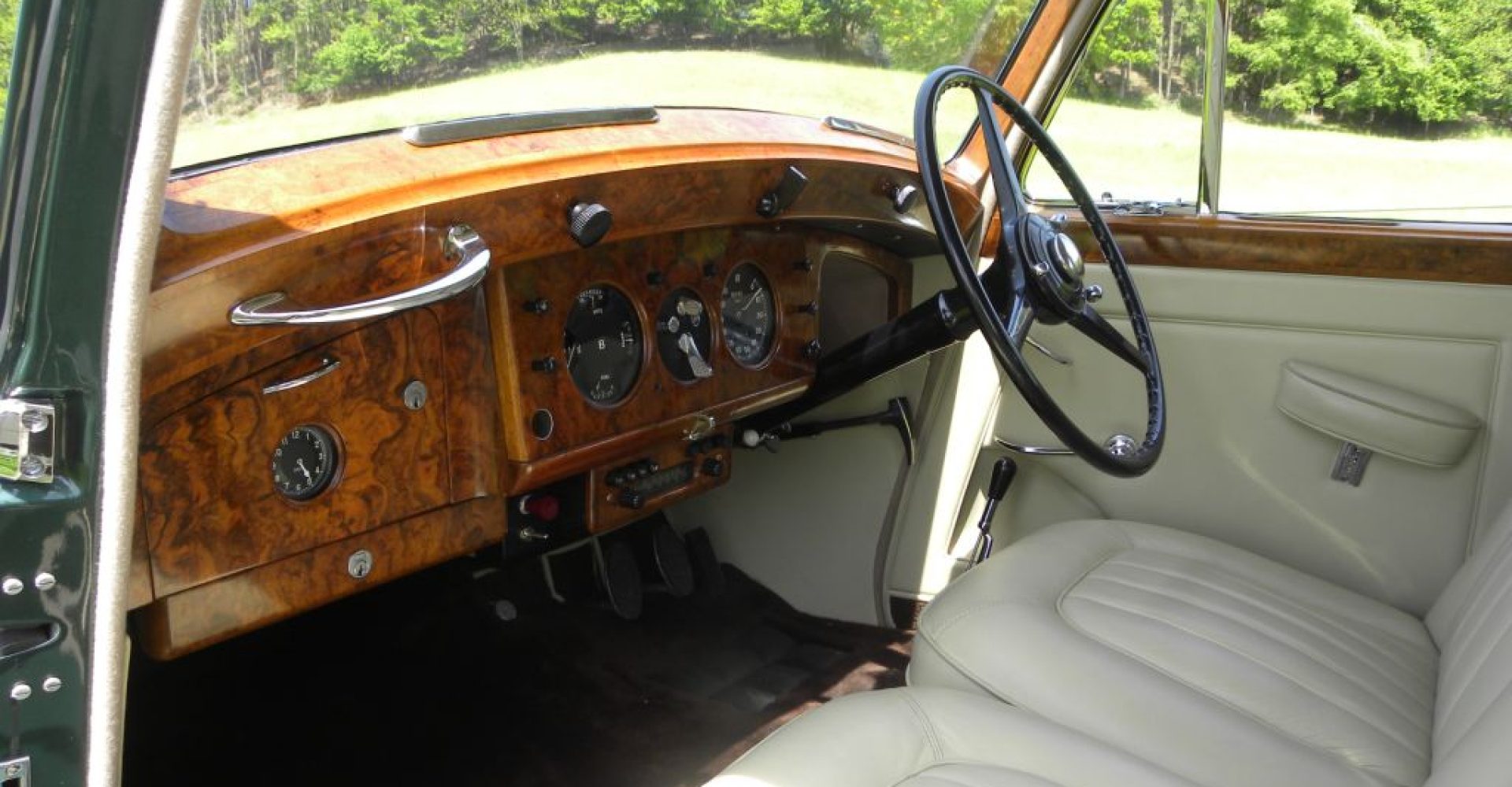 Bentley MK VI Standard Steel