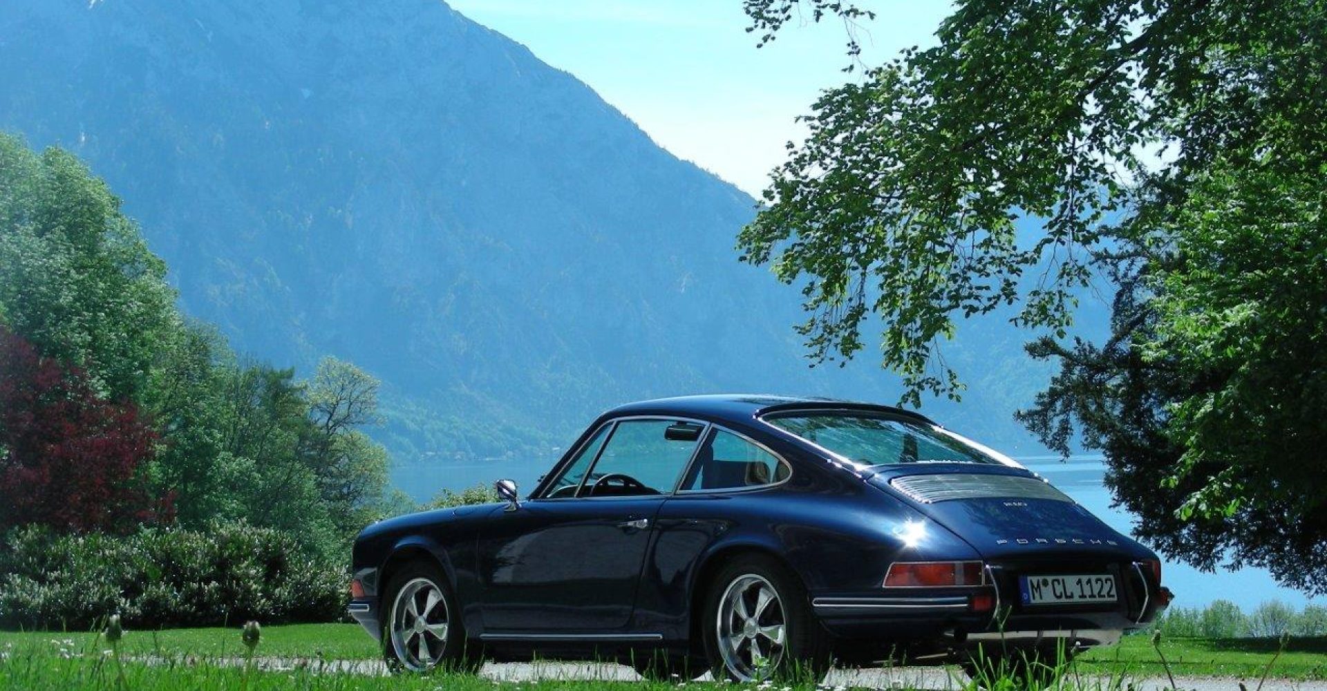 Porsche 911